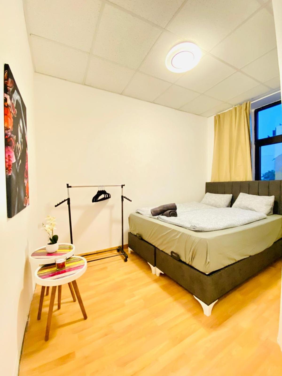 Apartment Affordable 3bedroom In Quiet Neighborhood